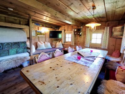 Alpine hut Liesl's Mountain Hut - Features photo 13