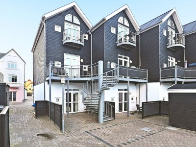 Holiday house Zentrale Oase in Lokken -- By Traum Ferienwohnungen - Outdoor photo 17