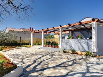 Villa Sunny Home - Outdoor photo 5