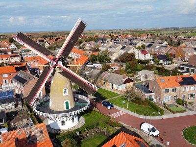 Holiday apartment Charming holiday home in the center of Westkapelle - Outdoor photo 5