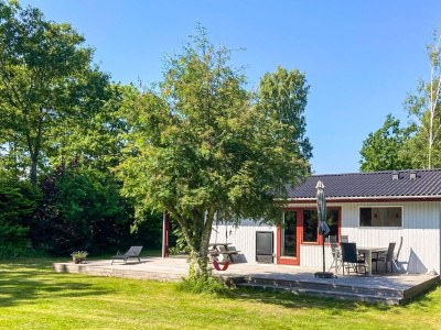 Holiday house 6 person holiday home in Grenaa-By Traum - Outdoor photo 3