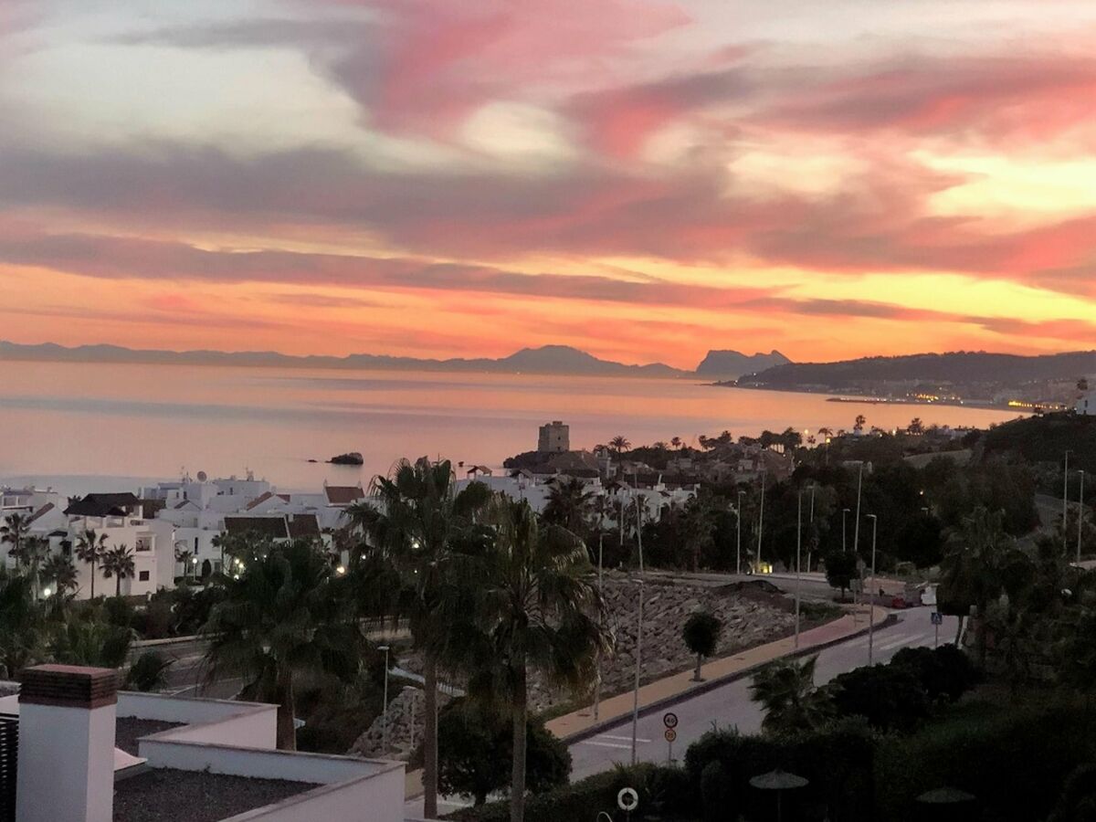 Holiday house Sunny Garden Apartment - Outdoor photo 3