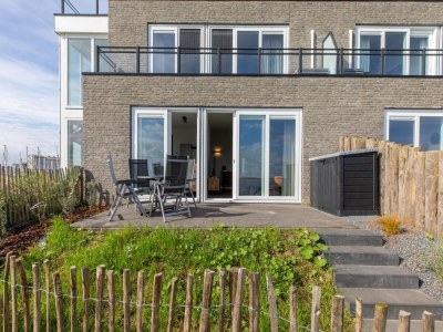 Apartment Apartment in Sint-Annaland by Oosterschelde - Outdoor photo 8
