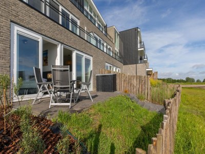 Apartment Apartment in Sint-Annaland by Oosterschelde - Outdoor photo 11