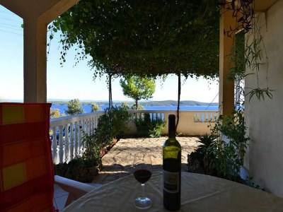 Apartment Apartments Dobrila - One Bedroom Apartment with Terrace - A1 in Hvar - Apartment