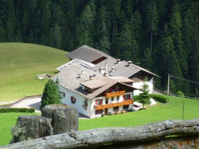 Holiday apartment Garni Kostner in St. Ulrich - Holiday apartment