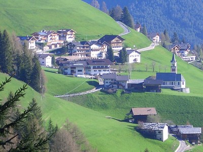 Holiday apartment Garni Kostner - Environment photo 19