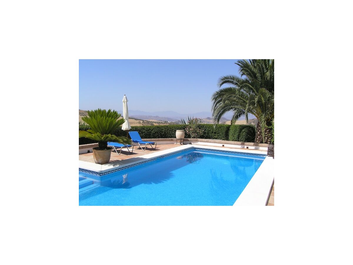 Holiday house Holiday Home in Villanueva near El Torcal Park - Outdoor photo 5