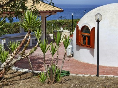 Holiday park Iglu-Haus Plemmirio mit Meerzugang & Pool - Outdoor photo 2