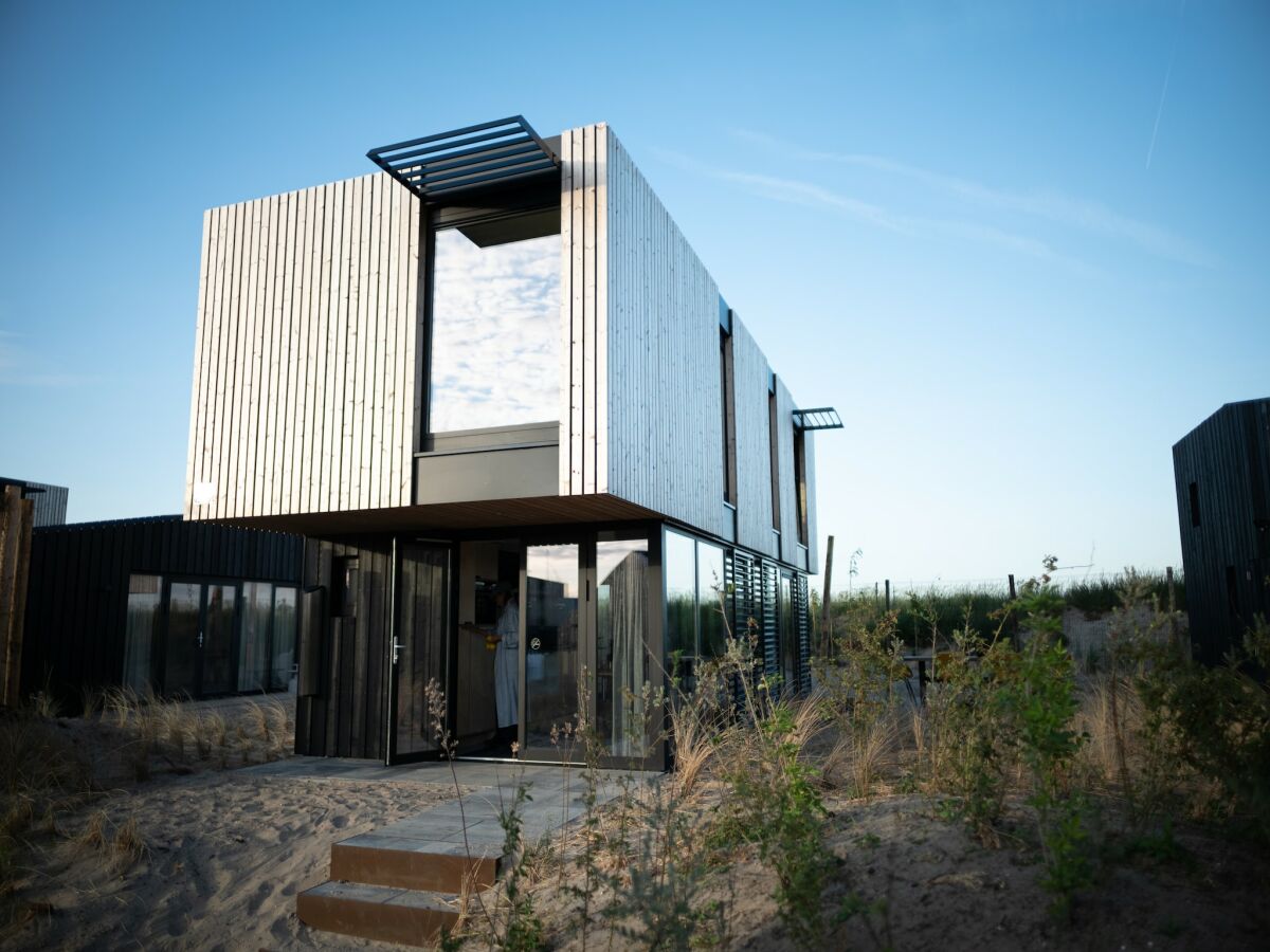 Holiday park Sea Lodge in Zandvoort near Beach - Outdoor photo 4