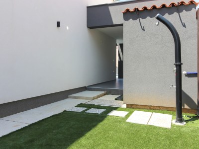 Villa Maeni with private pool - Outdoor photo 8