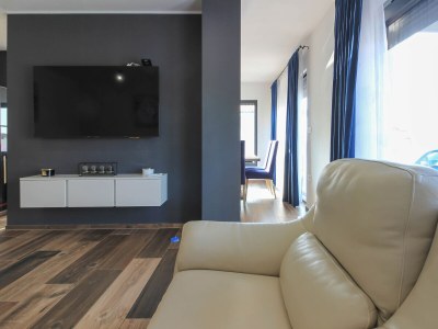 Villa Maeni with private pool - Features photo 9