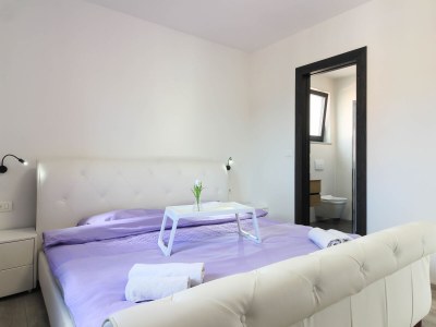 Villa Maeni with private pool - Features photo 28