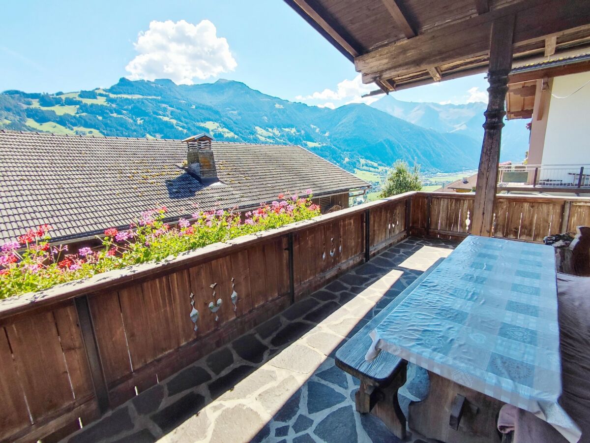 Holiday house Chalet in Hippach near Ski Paradise - Outdoor photo 5