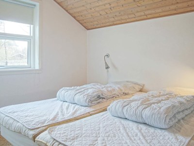 Holiday house Strandparadies mit Kiefern -- By Traum Ferienwohnungen - Outdoor photo 11