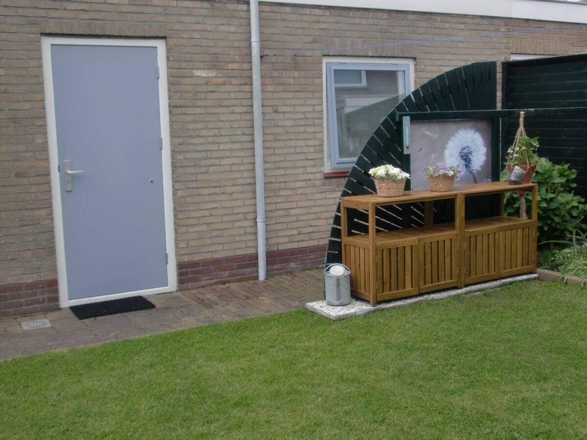 Holiday apartment Duinroosweg 12 - Outdoor photo 2