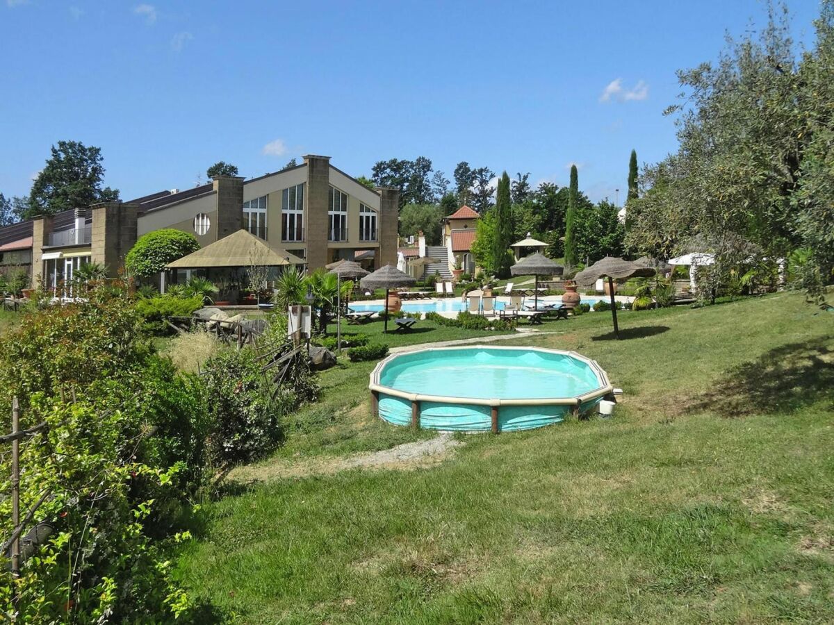 Holiday park Wohnung in Vinci mit Pool & Wellness - Outdoor photo 4