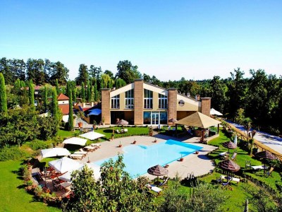 Holiday park Wohnung in Vinci mit Pool & Wellness - Outdoor photo 6