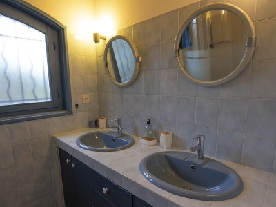 Villa Free standing villa in Roussillon – 915 ROU - Features photo 24