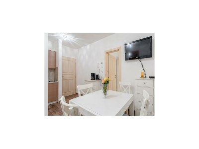 Apartment Apartments Villa Kameja - One Bedroom Apartment with Balcony and Nature Reserve View (Zeleni) in Trogir Area - Apartment