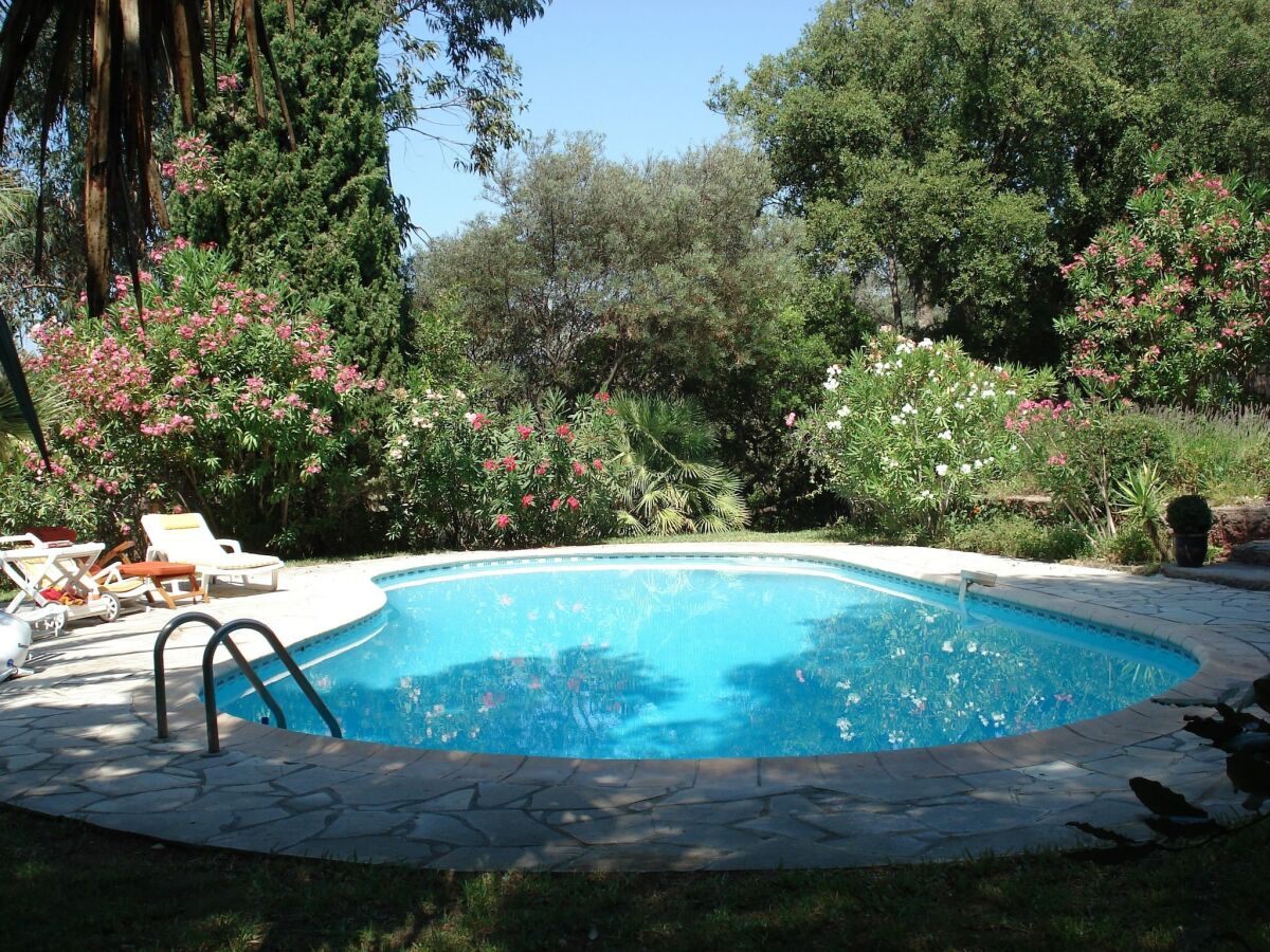 Villa Frejus Villa with Private Pool & Beach