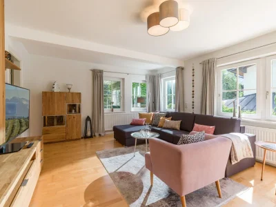 Holiday house Holiday flat in the centre of Söll with pool - Features photo 14