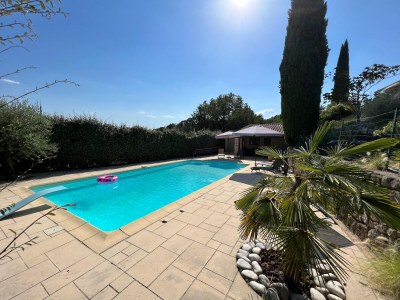 Holiday house Schöne Villa in der Nähe von Village des Vans - Outdoor photo 9