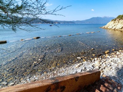 Apartment Casa La Nave - Enfola - Environment photo 31