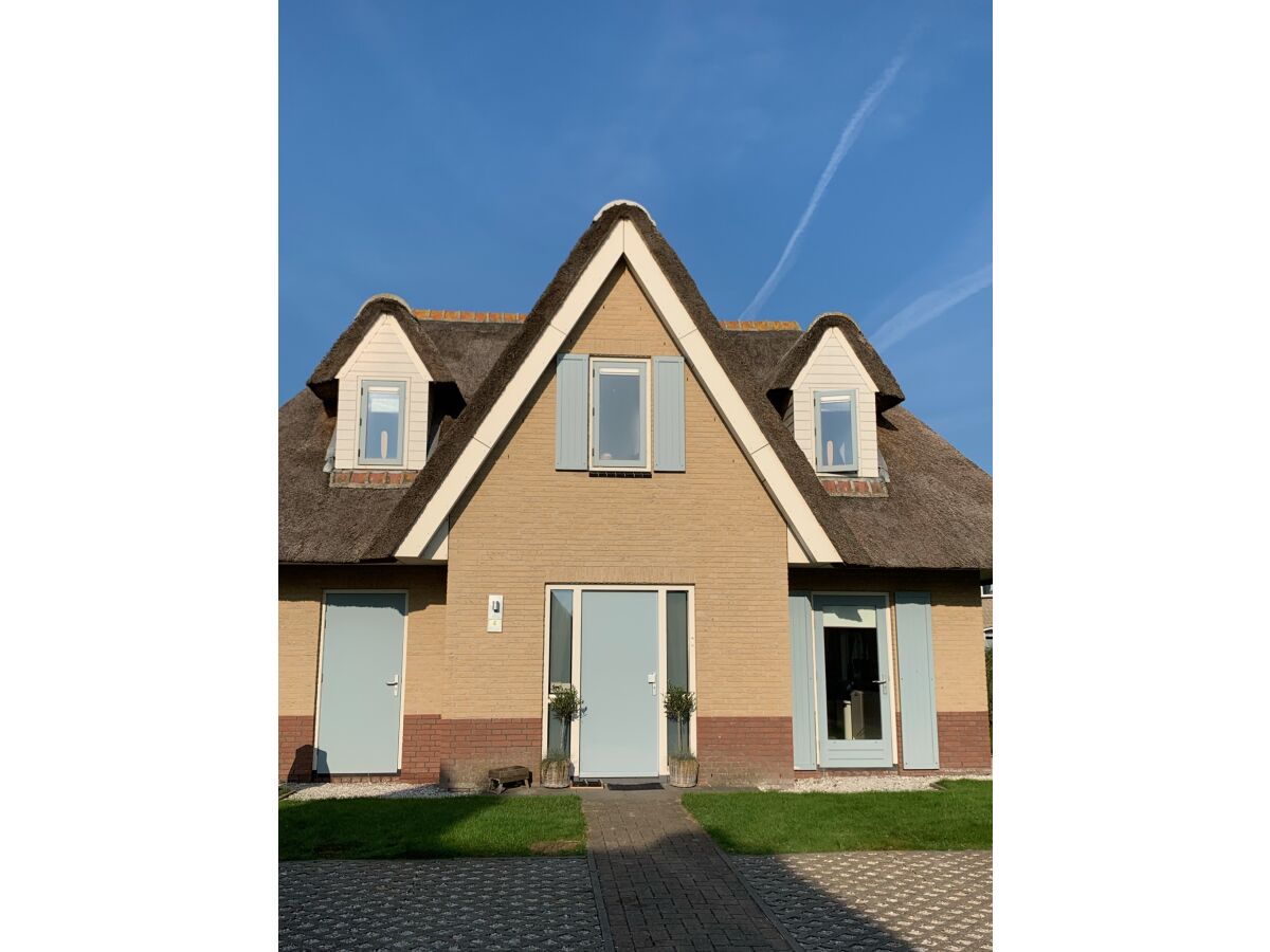 Villa Resort Duynzicht - HuisnummerVier - Outdoor photo 2