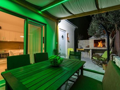 Apartment Apartment Boris (ST) - Two Bedroom Apartment with Terrace and Jacuzzi - Outdoor photo 41