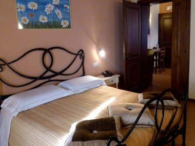 Holiday house Apartment in Umbria with Infinity Pool Views - Features photo 23