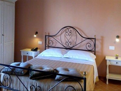 Holiday house Apartment in Umbria with Infinity Pool Views - Features photo 24