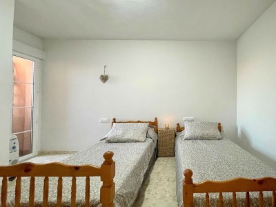 Apartment Belvilla by OYO Estela de Mar II - Features photo 32