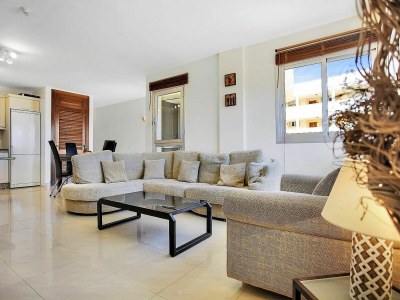 Apartment Belvilla by OYO Apartamento Sol y ParaÃ­so I - Features photo 12