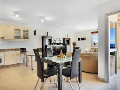 Apartment Belvilla by OYO Apartamento Sol y ParaÃ­so I - Features photo 15