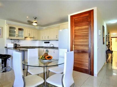 Apartment Belvilla by OYO Apartamento Sol y ParaÃ­so II - Features photo 9