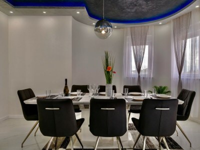 Apartment Complex Villa White - Three bedroom A4 - Features photo 15