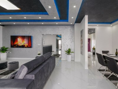 Apartment Complex Villa White - Three bedroom A4 - Features photo 19