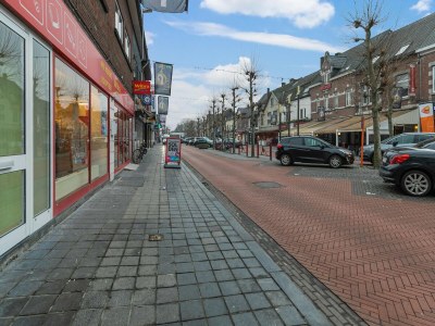 Apartment Maasmechelen Duplex Retreat - Features photo 27