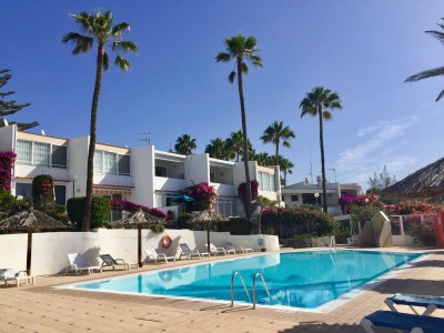 Apartment with terrace, sea view, and heated pool - Outdoor photo 4