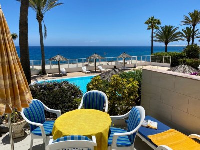 Apartment with terrace, sea view, and heated pool - Outdoor photo 9