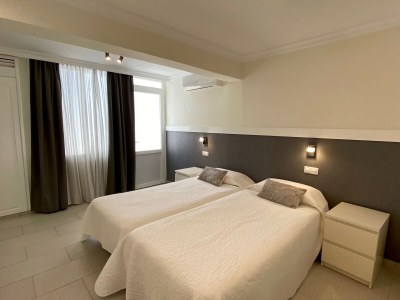 Apartment with terrace, sea view, and heated pool - Features photo 19