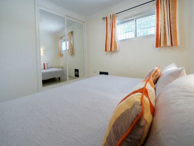 Apartment by the sea with terrace - Features photo 15