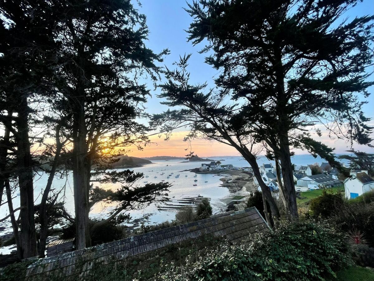 Holiday house Ferienhaus in Terenez mit Meerblick - Outdoor photo 5