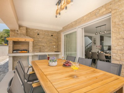 Villa Lusarci - Outdoor photo 9