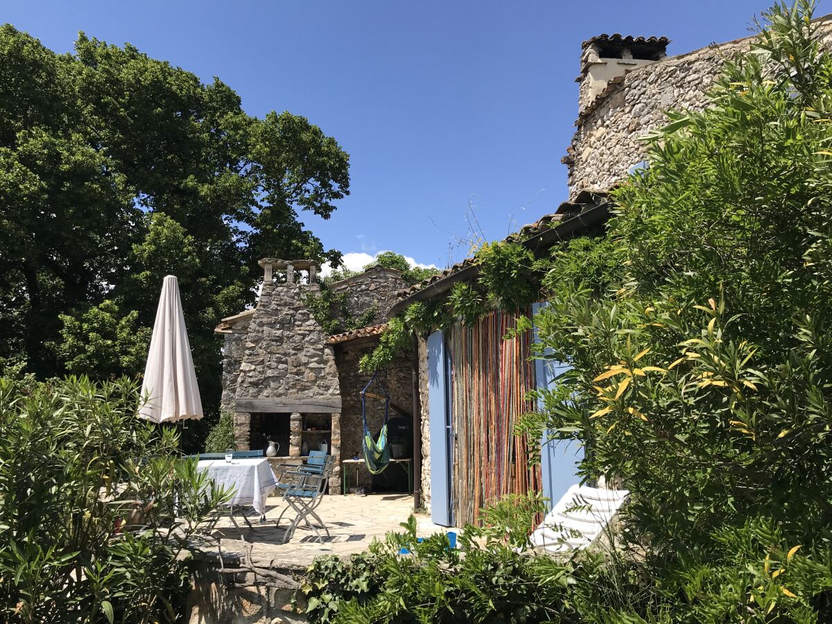 Holiday house Le Bourgnolle - Outdoor photo 4