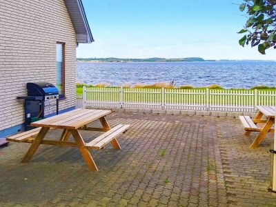 Holiday house Seaside Retreat in Hvalpsund-By Traum - Outdoor photo 3