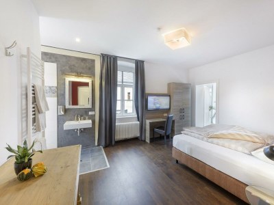 Holiday room Lustige Witwe - Zirkusprinz. - App. 1 Schlafzimmer - Outdoor photo 9