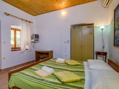 Holiday house MELITA cozy terrace and large garden - Features photo 20