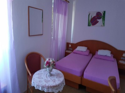 Apartment Rooms Milena - Double or Twin Room with External Private Bathroom - Features photo 7